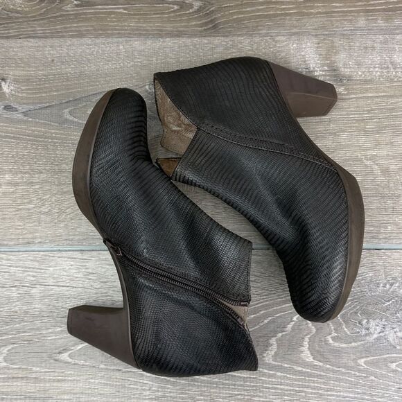 Wonders Made with Love in Spain Women’s Sz EU 39 Embossed Brown Leather Booties - Picture 9 of 11